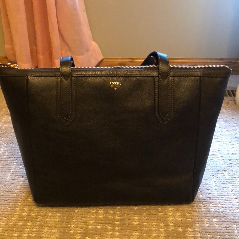 Fossil Purse Brand New